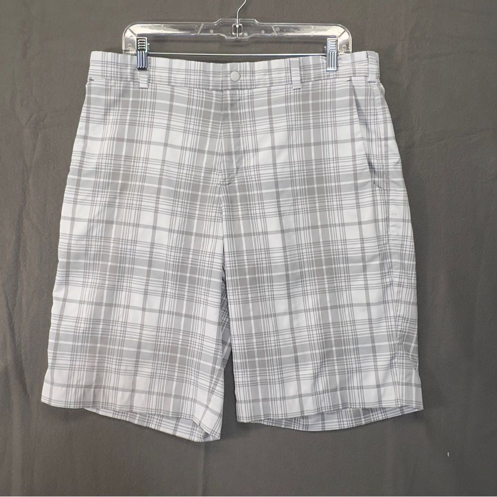 Nike Golf Shorts Mens 34 Tour Performance Dri-Fit Athletic White Gray Plaid B31